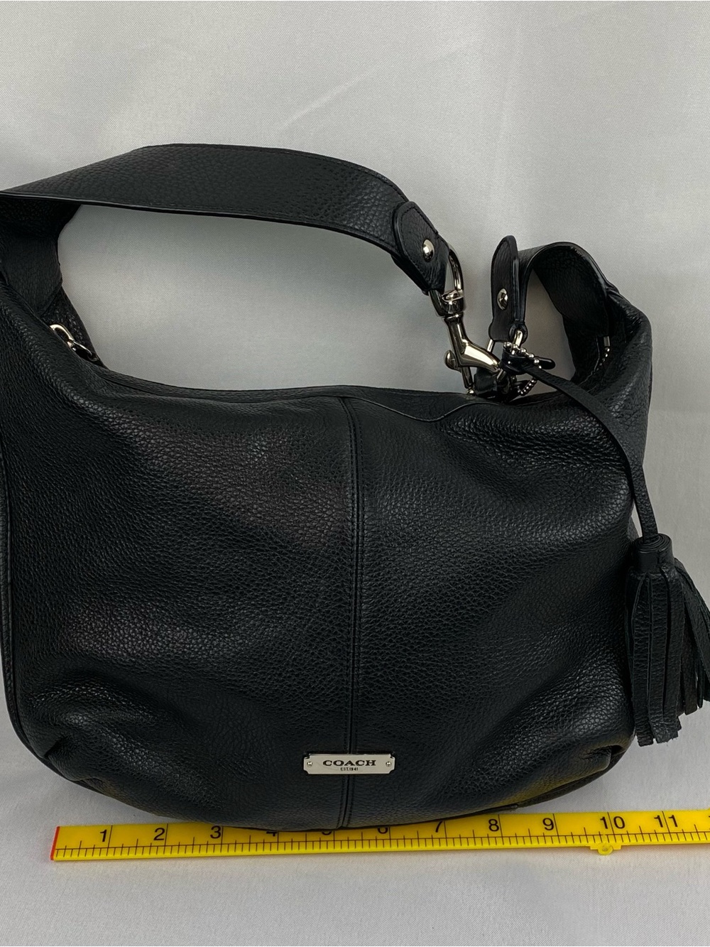 Coach Avery Leather Small Hobo Slouchy Bag Black with Teal/Green Lining F23960